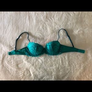 Pink lightly worn bra